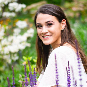 Meet your Posher, Julia